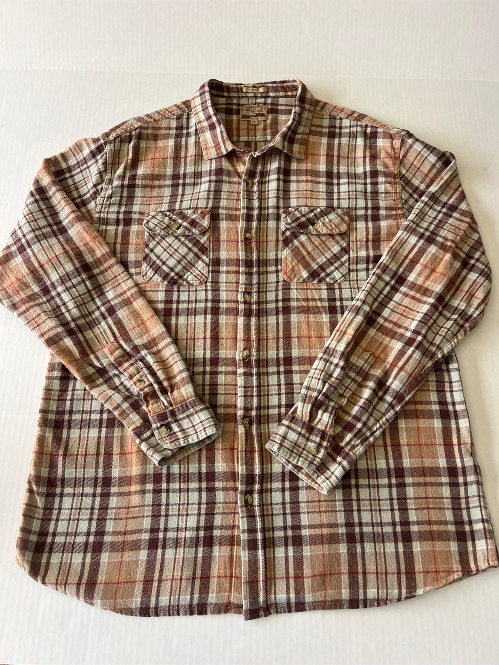 Free Nature Flannel Men's Plaid Button-Up Shirt in Brown and Cream Size XXL